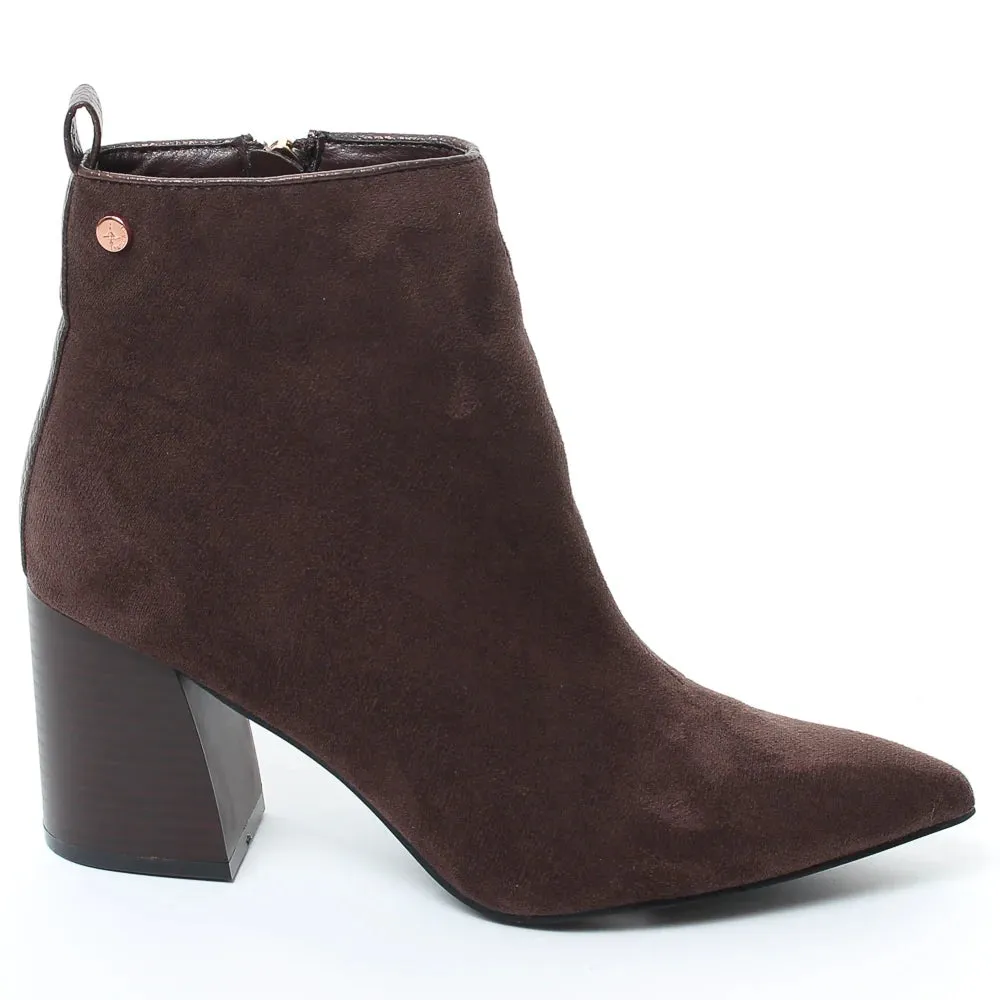 Dakota Suede Boots