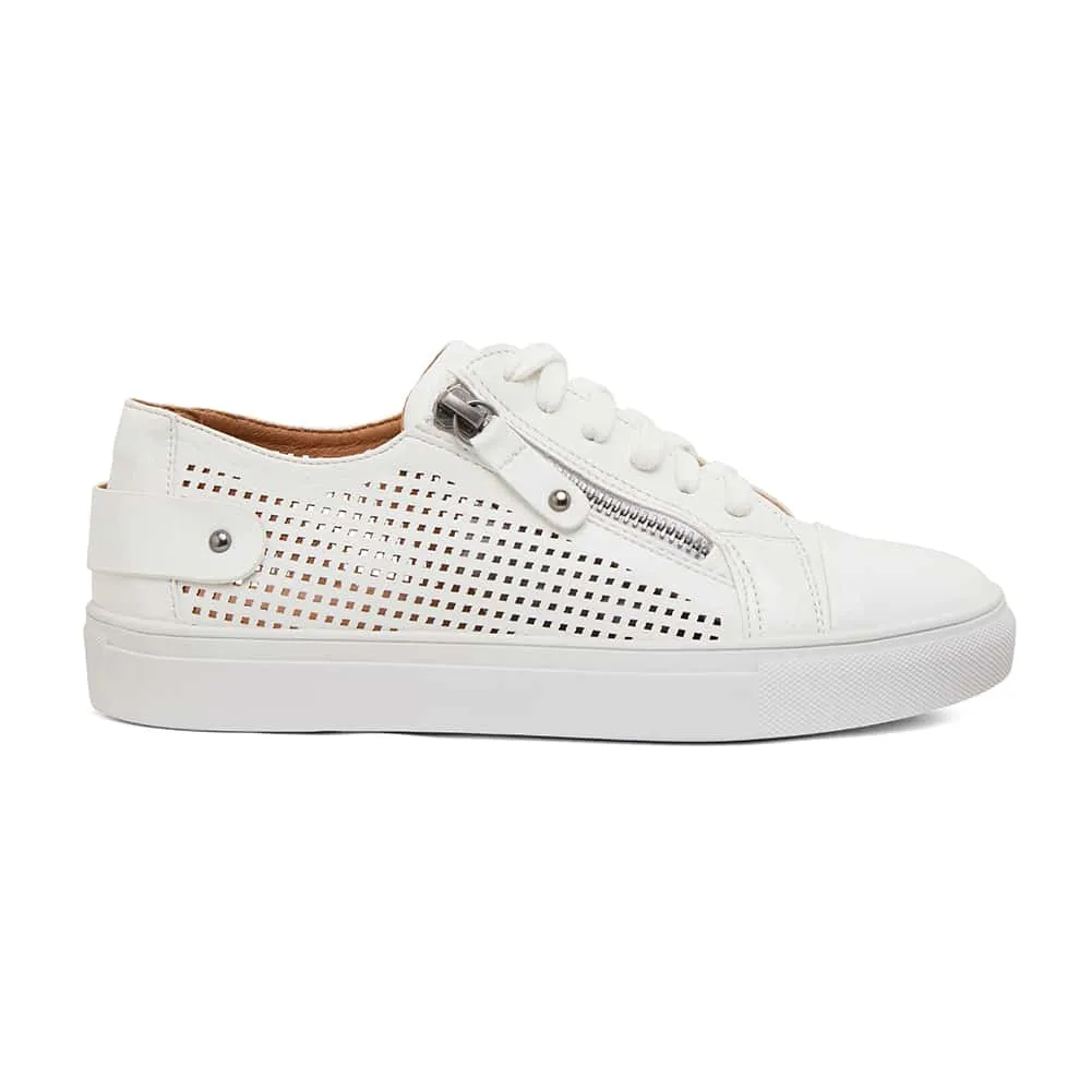 Romeo Sneaker in White Smooth