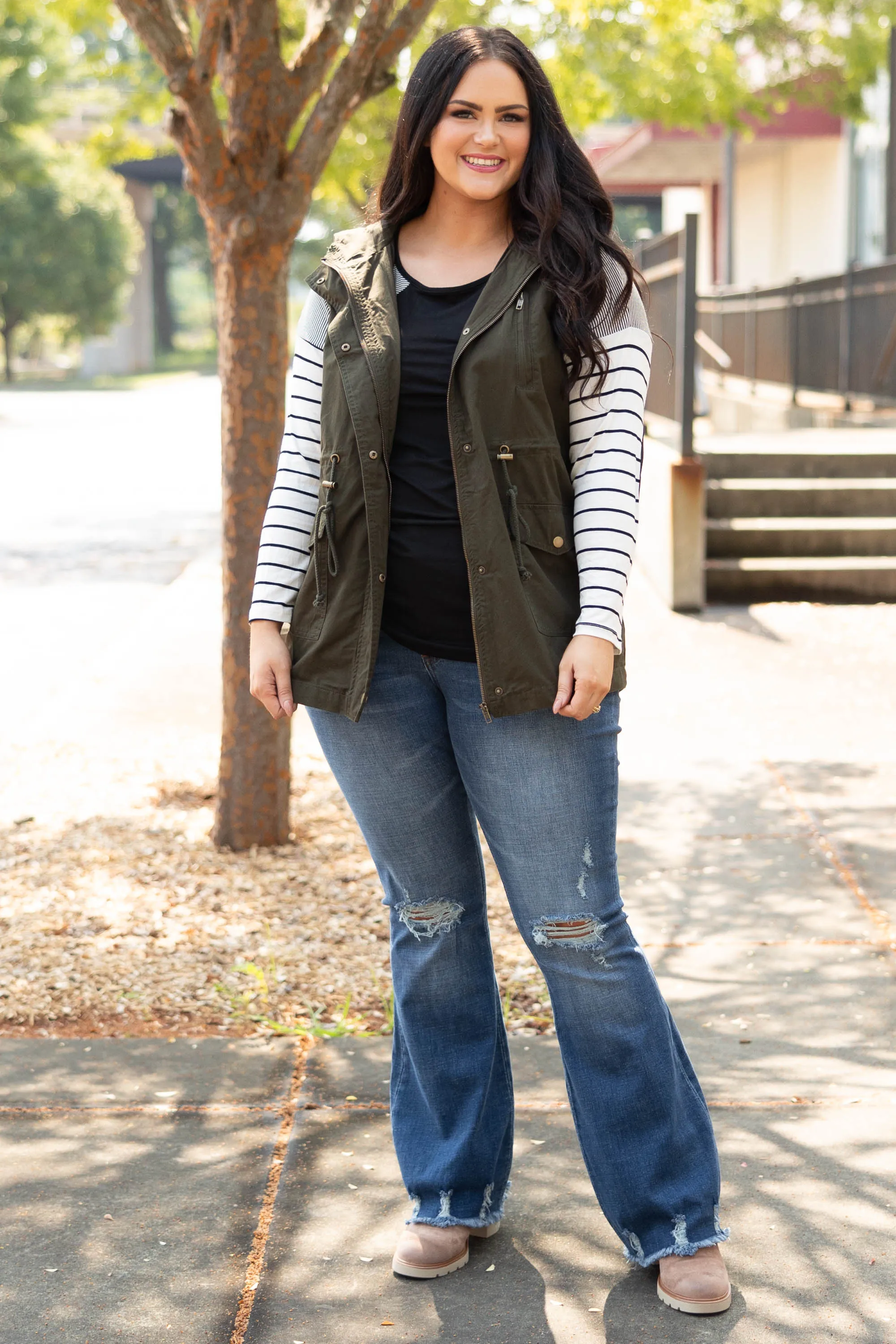 So Carefree Vest, Dark Olive