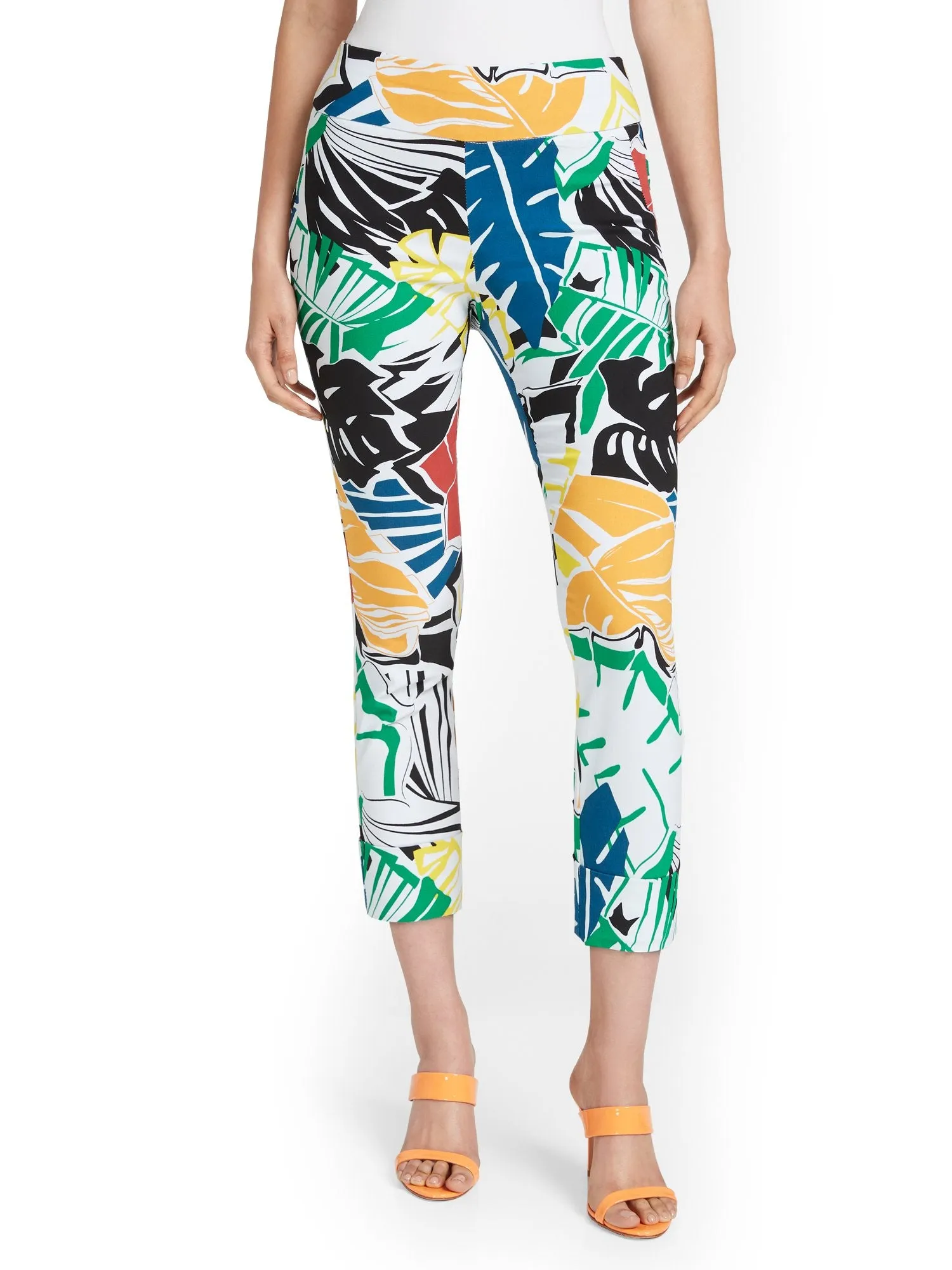 Whitney High-Waisted Pull-On Slim-Leg Capri Pant - Palm-Print